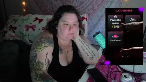 Snapshot of brookenicole3 chatting on April 2026 05:11:01 PM Madam Brooke online show from April 2026 05:11:01 PM