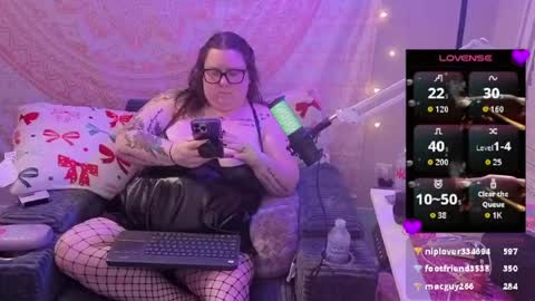 Snapshot of brookenicole3 chatting on May 2026 04:50:01 AM Madam Brooke online show from May 2026 04:50:01 AM