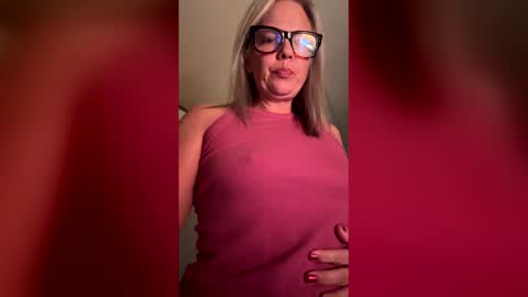 Snapshot of brookespencer12081 chatting on December 2025 06:30:02 AM brookespencer12081 online show from December 2025 06:30:02 AM