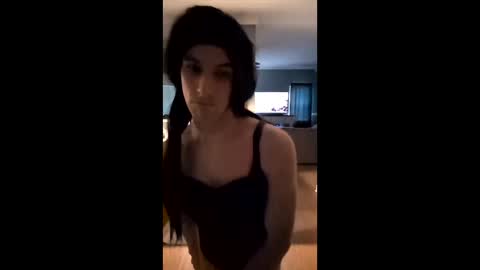 Snapshot of brookiebabyyyx3 chatting on April 2026 12:24:01 PM brooke online show from April 2026 12:24:01 PM