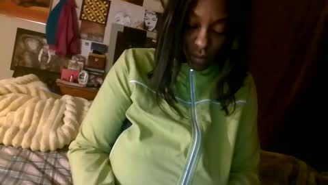 Snapshot of brooklyninfinity chatting on October 2025 10:45:02 PM brooklyninfinity online show from October 2025 10:45:02 PM