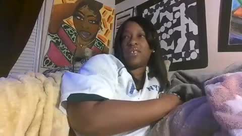 Snapshot of brooklyninfinity chatting on November 2025 02:33:01 AM brooklyninfinity online show from November 2025 02:33:01 AM