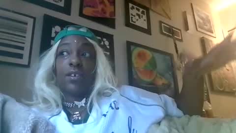 Snapshot of brooklyninfinity chatting on November 2025 07:03:03 PM brooklyninfinity online show from November 2025 07:03:03 PM