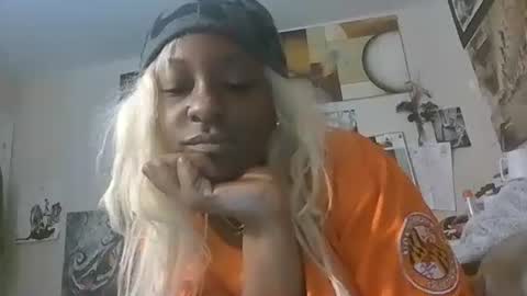 Snapshot of brooklyninfinity chatting on November 2025 01:05:01 AM brooklyninfinity online show from November 2025 01:05:01 AM