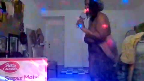 Snapshot of brooklyninfinity chatting on March 2026 04:22:01 PM brooklyninfinity online show from March 2026 04:22:01 PM