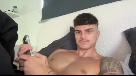 BrooklynTay online show from May 2026 01:10:01 AM