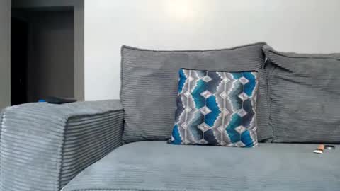 bella online show from December 2025 11:53:01 PM