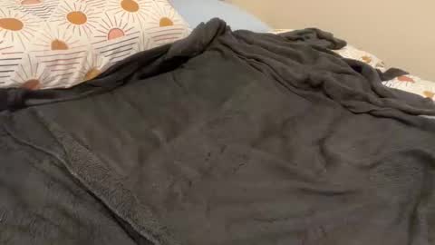 Snapshot of brownguystar chatting on December 2025 11:43:02 PM BrownStar online show from December 2025 11:43:02 PM