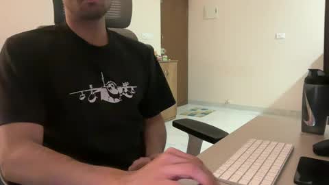brownmeverick online show from June 2026 05:26:01 PM