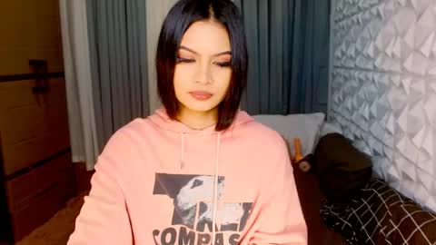 Snapshot of brownsausageroberta chatting on February 2025 06:02:02 PM Roberta GODDESS OF PLEASURE AND SEXUALDESIRE online show from February 2025 06:02:02 PM