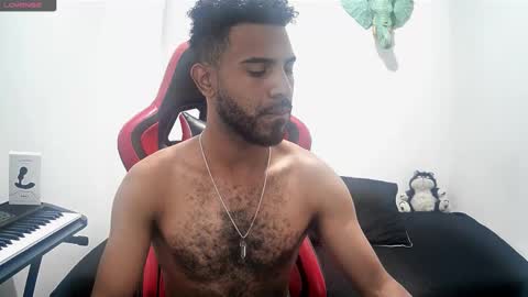 Snapshot of bruce_1111 chatting on November 2025 08:30:01 PM bruce_1111 online show from November 2025 08:30:01 PM