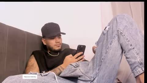 Snapshot of bruceele chatting on May 2026 02:08:02 AM Bruce Lee online show from May 2026 02:08:02 AM