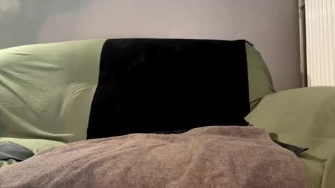 Instagram  bruce88x online show from September 2025 03:46:01 PM