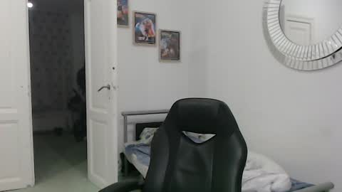 Snapshot of brucemf chatting on January 2025 07:17:02 PM Bruce online show from January 2025 07:17:02 PM