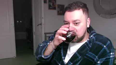 Snapshot of brucemf chatting on February 2025 06:24:01 PM Bruce online show from February 2025 06:24:01 PM