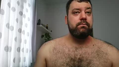 Bruce online show from November 2025 08:12:01 AM