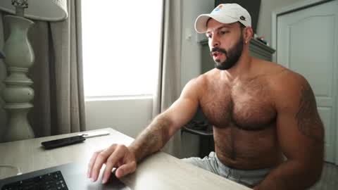 Snapshot of brucestryker chatting on September 2025 02:16:01 PM onlyfans BRUCESTRYKER online show from September 2025 02:16:01 PM