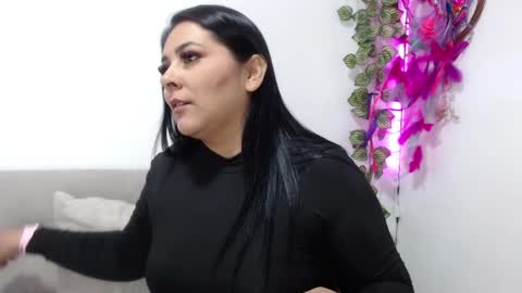 Bruna royale  online show from March 2026 05:19:02 PM