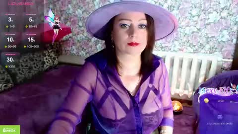 Snapshot of brunette7786 chatting on June 2026 10:03:01 PM Julia online show from June 2026 10:03:01 PM