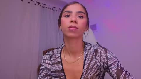 Snapshot of brunetteadams001 chatting on February 2026 05:05:01 AM SARAH online show from February 2026 05:05:01 AM