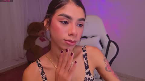 Snapshot of brunetteadams001 chatting on February 2026 04:38:02 AM SARAH online show from February 2026 04:38:02 AM