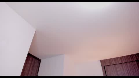 Snapshot of brunnahart chatting on December 2024 12:00:01 AM online show from December 2024 12:00:01 AM