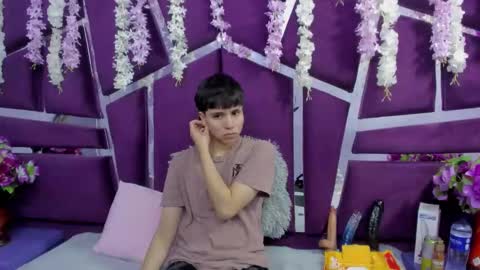 Snapshot of bruno_cruz chatting on February 2026 02:30:01 AM Bruno Cruz online show from February 2026 02:30:01 AM