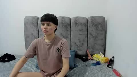 Snapshot of bruno_cruz chatting on March 2026 03:01:02 AM Bruno Cruz online show from March 2026 03:01:02 AM