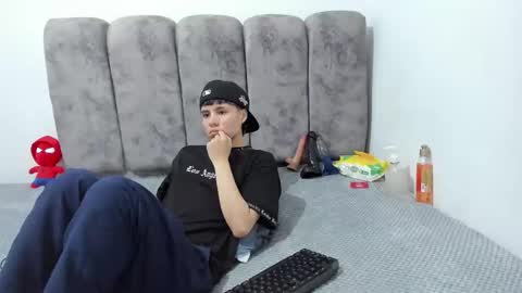 Snapshot of bruno_cruz chatting on June 2026 03:15:02 AM Bruno Cruz online show from June 2026 03:15:02 AM