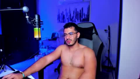 Snapshot of bruno_diaz31 chatting on December 2025 05:17:02 AM Bruno online show from December 2025 05:17:02 AM