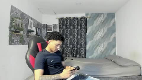 Snapshot of bruno_snow chatting on March 2026 04:18:02 AM bruno_snow online show from March 2026 04:18:02 AM