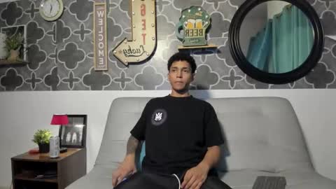 Snapshot of bruno_snow chatting on March 2026 03:44:01 AM bruno_snow online show from March 2026 03:44:01 AM