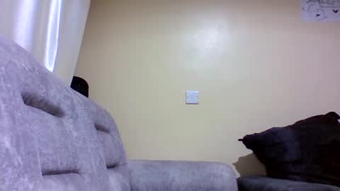 Snapshot of brusedarling chatting on March 2025 12:01:02 PM brucedarling online show from March 2025 12:01:02 PM