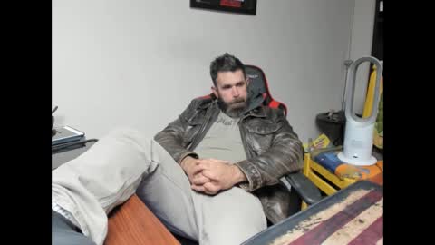 Snapshot of brutalmaster1983 chatting on November 2025 07:15:01 PM BRUTALMASTER1983 online show from November 2025 07:15:01 PM