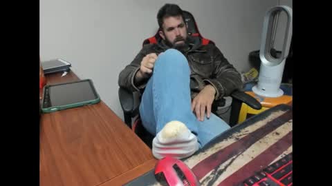 Snapshot of brutalmaster1983 chatting on November 2025 08:42:01 PM BRUTALMASTER1983 online show from November 2025 08:42:01 PM