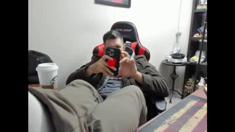 Snapshot of brutalmaster1983 chatting on January 2026 08:47:02 PM BRUTALMASTER1983 online show from January 2026 08:47:02 PM