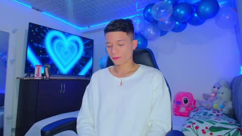 BRYAM INDEPENDENT MODEL online show from January 2025 02:30:01 AM