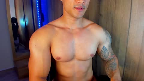 Snapshot of bryan_boy_ chatting on December 2024 01:12:01 AM bryan online show from December 2024 01:12:01 AM