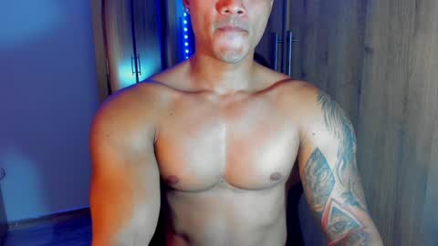 Snapshot of bryan_boy_ chatting on January 2025 01:15:01 AM bryan online show from January 2025 01:15:01 AM