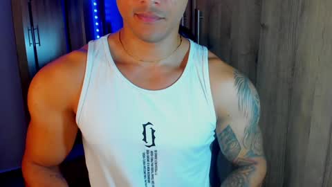 Snapshot of bryan_boy_ chatting on January 2025 01:11:01 AM bryan online show from January 2025 01:11:01 AM