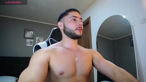 bryan_oficials online show from December 2024 12:27:01 AM