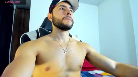 bryan_oficials online show from October 2025 12:11:01 AM