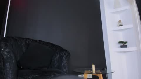 Snapshot of bryxxxon1 chatting on January 2025 03:39:02 AM Bryxon online show from January 2025 03:39:02 AM