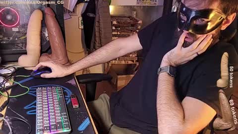 Snapshot of btarkhun chatting on February 2025 11:09:02 AM Anal Orgasm online show from February 2025 11:09:02 AM