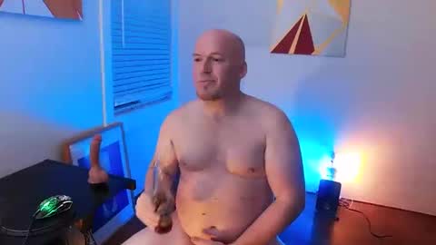 Snapshot of btmcub_sandiego chatting on February 2025 06:55:01 AM bottom freak online show from February 2025 06:55:01 AM