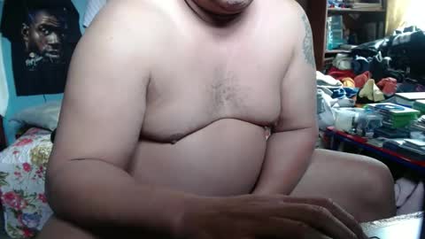 Snapshot of bubbasmalls chatting on February 2025 05:14:01 PM Bubba Smalls online show from February 2025 05:14:01 PM