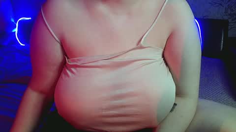 Snapshot of bubble_bambam chatting on January 2025 12:29:01 PM Nancy 3 online show from January 2025 12:29:01 PM