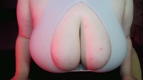 Snapshot of bubble_bambam chatting on February 2025 08:02:02 PM Nancy 3 online show from February 2025 08:02:02 PM