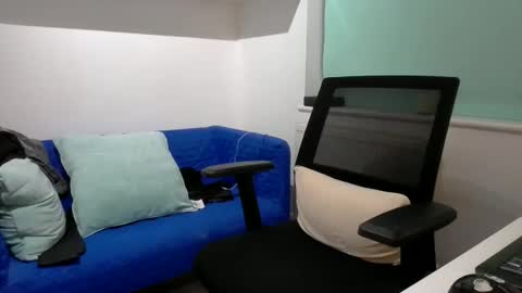 Snapshot of bubblebumdave chatting on December 2025 04:24:01 PM Bubblebum online show from December 2025 04:24:01 PM