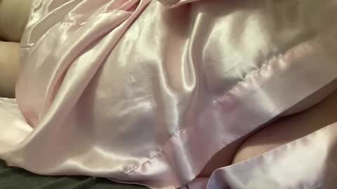 Snapshot of bubblegirl0 chatting on February 2026 09:55:02 PM bubblegirl online show from February 2026 09:55:02 PM